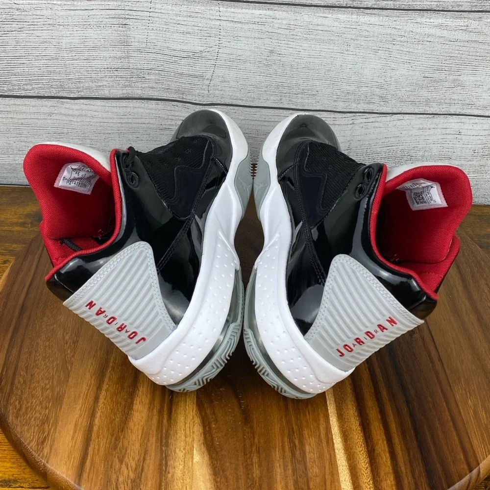 Jordan max aura